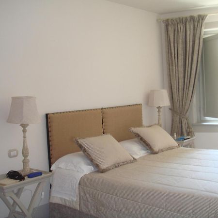 פיאטרה סנטה B&B Pieve Degli Artisti חדר תמונה