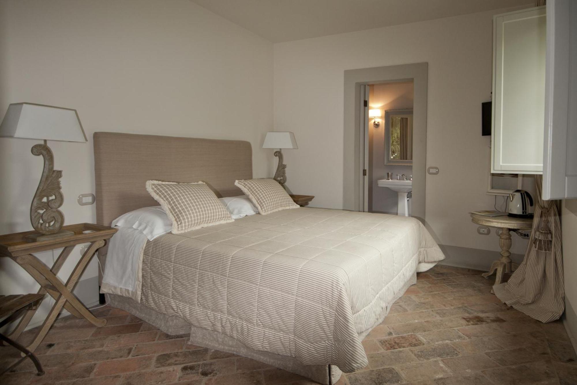 פיאטרה סנטה B&B Pieve Degli Artisti חדר תמונה